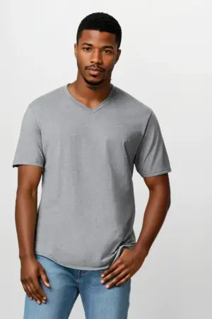T-shirt V-Neck SoftStyle SS for him