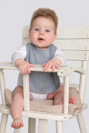 Organic Baby Bib Olli 01